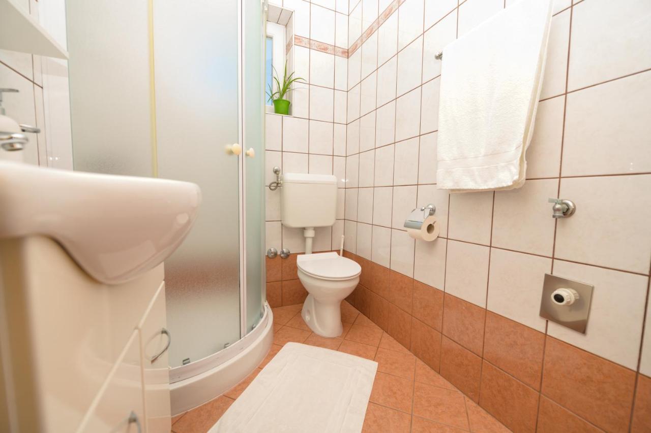 Apartmani Noris Мартиншчица Экстерьер фото