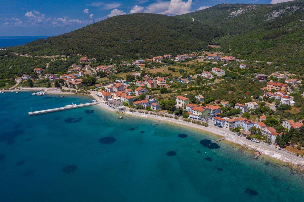 Apartmani Noris Мартиншчица Экстерьер фото